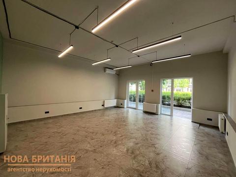 комерційна за адресою Михайла Максимовича вул. (Онуфрія Трутенка), 28-К