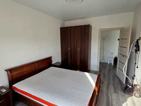 1873776927768225