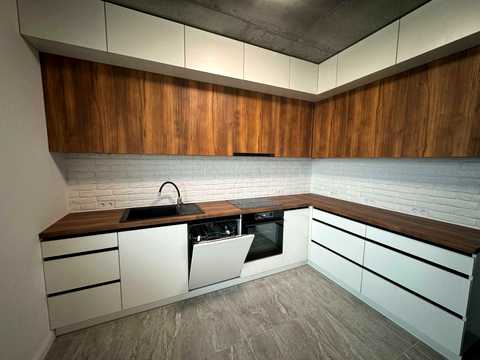 квартира за адресою Рея Бредбері вул., 2