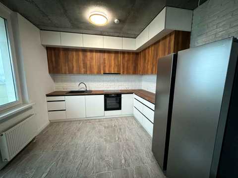 квартира за адресою Рея Бредбері вул., 2