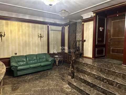 коммерческая по адресу Костёльная ул., 4