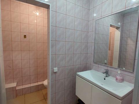 комерційна за адресою Припортова вул. (Героїв Сталінграда), 22а