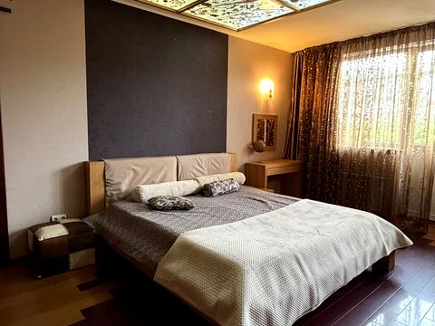 дом по адресу Владимира Ивасюка ул., 37