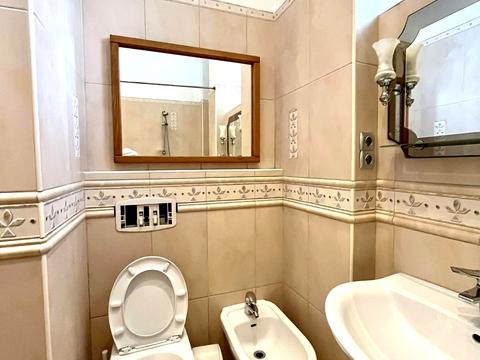 квартира за адресою Івана Левинського вул., 4