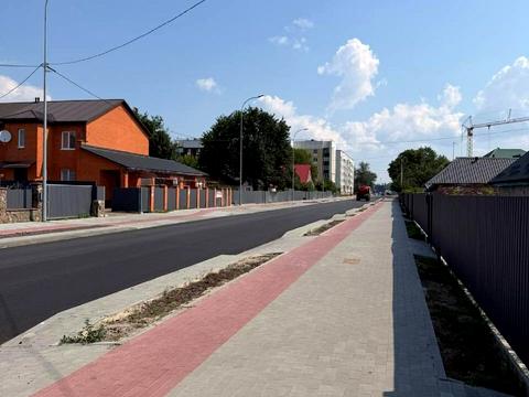 ділянка за адресою Центральна вул. (Леніна)