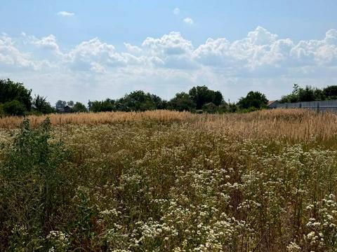 ділянка за адресою Центральна вул. (Леніна)