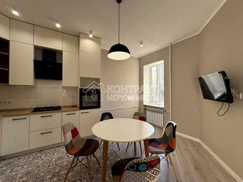 квартира за адресою Кримська вул., 8