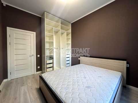 квартира за адресою Кримська вул., 8
