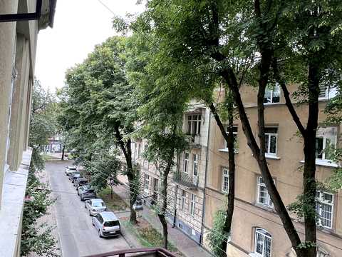 квартира за адресою Грицька Чубая вул. (), 11
