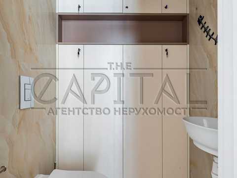 комерційна за адресою Володимирська вул., 86-А