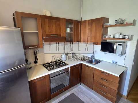 комерційна за адресою Київ, Дарвіна вул., 8