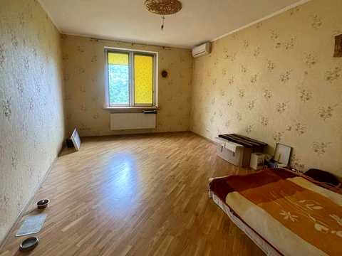 дом по адресу Центральна ул.