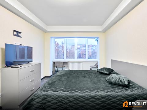 квартира за адресою Академіка Булаховського вул., 28