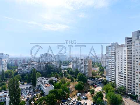квартира за адресою Богатирська вул., 6-А
