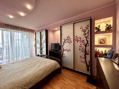 квартира за адресою Велика Бердичівська вул., 10