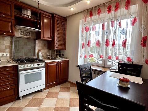 квартира за адресою Велика Бердичівська вул., 10