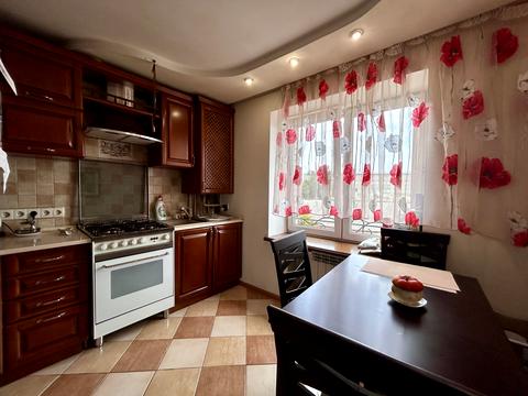 квартира за адресою Велика Бердичівська вул., 10