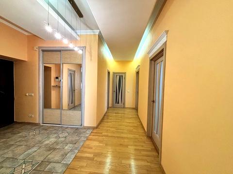 квартира по адресу Евгения Коновальца ул. (Щорса), 32-В