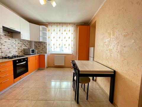 квартира за адресою Василя Стуса вул., 28к4