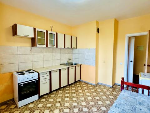 квартира за адресою Анни Ахматової вул., 35