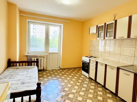 квартира за адресою Анни Ахматової вул., 35