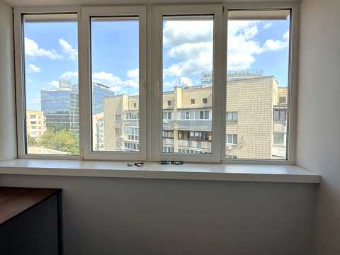 комерційна за адресою Панаса Мирного вул., 8