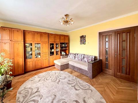 квартира за адресою Івана Кавалерідзе вул. (), 8