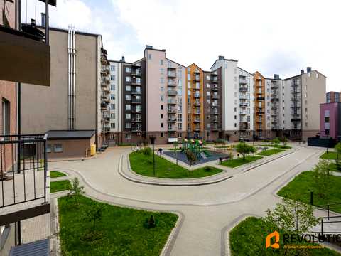 квартира по адресу Героїв Крут ул., (12)