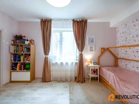 квартира по адресу Героїв Крут ул., (12)
