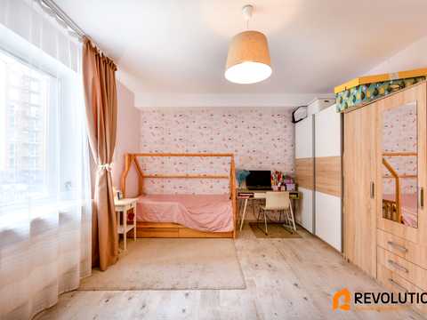 квартира по адресу Героїв Крут ул., (12)