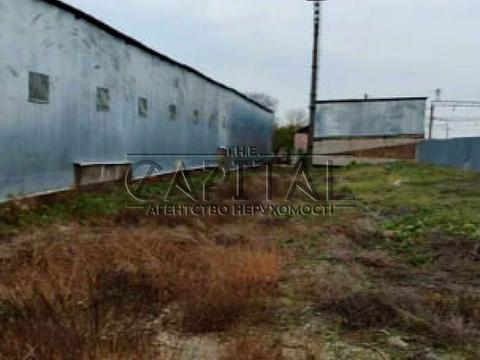 комерційна за адресою Залізнична вул., 5