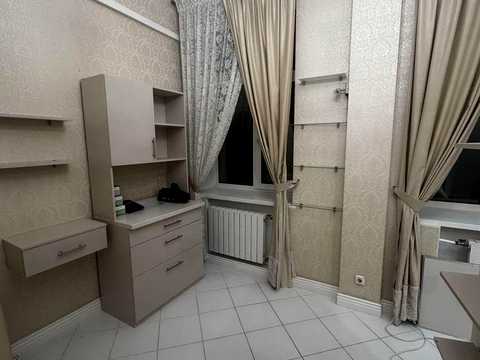 комерційна за адресою Київ, Шота Руставелі вул., 3