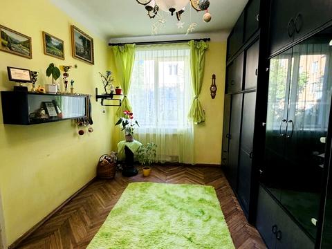 квартира за адресою Остроградських вул. (), 8