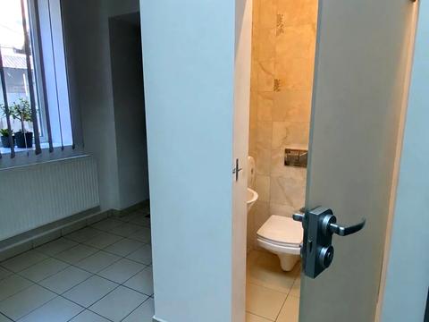 комерційна за адресою Івано-Франківськ, Василіянок вул., 15-А