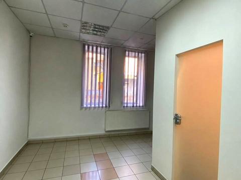 комерційна за адресою Івано-Франківськ, Василіянок вул., 15-А