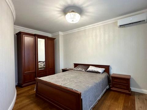квартира за адресою Володимира Великого вул., 12-В