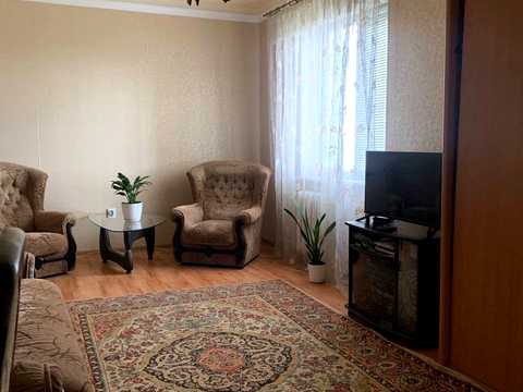 квартира за адресою Миколаїв, Архітектора Старова вул., (Будинок 10)