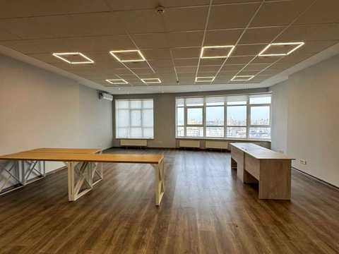 коммерческая по адресу Кловский спуск, 7