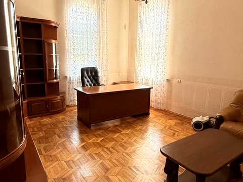 дом по адресу Молодіжна