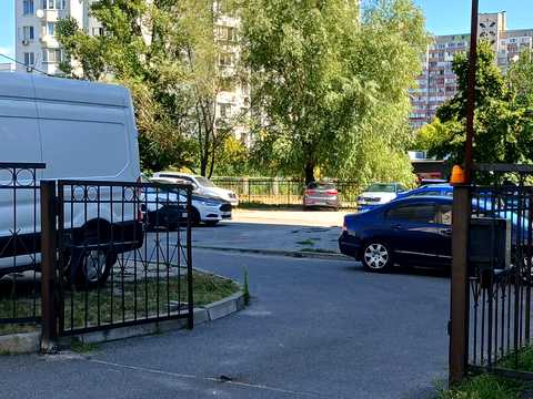 квартира по адресу Петра Григоренко просп., 13-Б