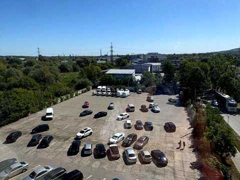 коммерческая по адресу Богдана Хмельницкого ул., 212