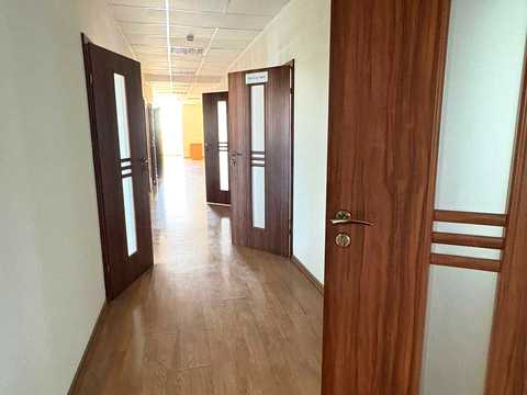 коммерческая по адресу Богдана Хмельницкого ул., 212