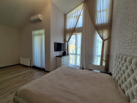 квартира за адресою Регенераторна вул., 4 к7