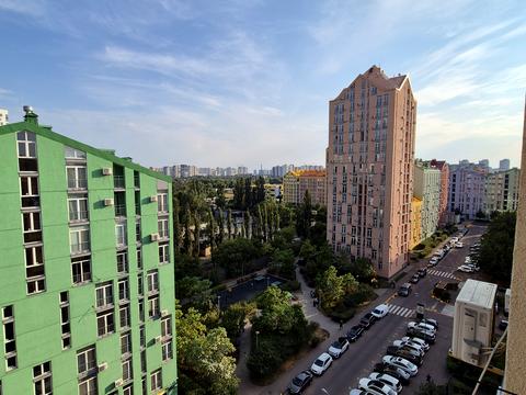 квартира за адресою Регенераторна вул., 4 к7