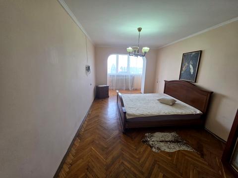 квартира за адресою Бориспільська вул., 12