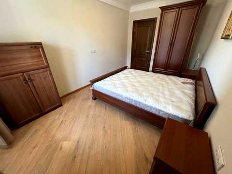 квартира за адресою Богдана Хмельницького вул., 88-92