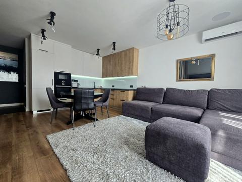 квартира за адресою Метрологічна вул., 7-Б