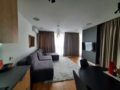 квартира за адресою Метрологічна вул., 7-Б