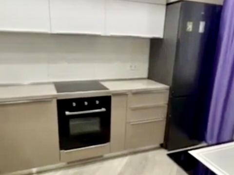 квартира за адресою Перлинна вул., 6