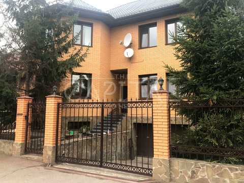 будинок за адресою Богатирська вул.